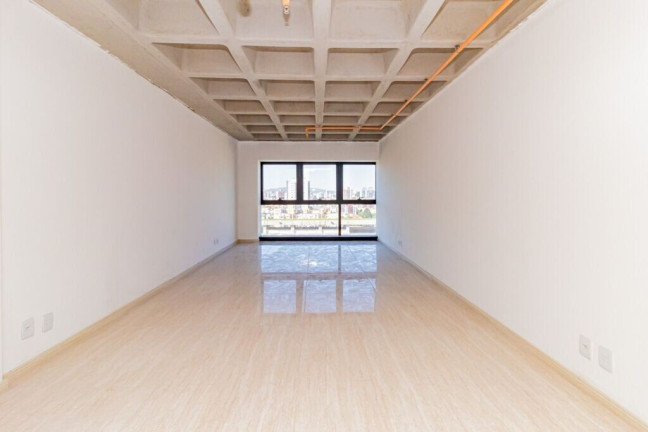 Sala Comercial à Venda, 40 m² em Praia De Belas - Porto Alegre