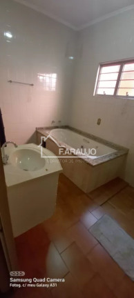 Imagem Casa com 2 Quartos à Venda, 220 m² em Jardim Brasilândia - Sorocaba