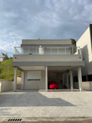 Imagem Casa com 3 Quartos à Venda, 402 m² em Centro - Camboriú Imagem Casa com 3 Quartos à Venda, 402 m² em Centro - Camboriú