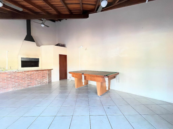 Imagem Casa com 4 Quartos à Venda, 132 m² em Ipanema - Porto Alegre Imagem Casa com 4 Quartos à Venda, 132 m² em Ipanema - Porto Alegre