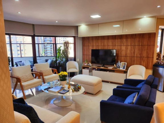Apartamento com 4 Quartos à Venda, 153 m² em Vila Nova Conceição - São Paulo