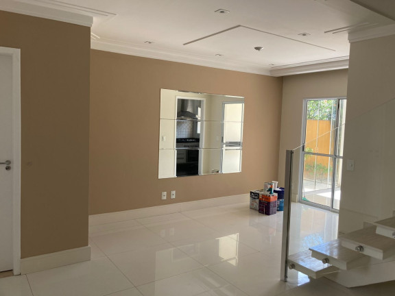 Imagem Casa com 3 Quartos à Venda, em Chácara Ondas Verdes - Cotia Imagem Casa com 3 Quartos à Venda, em Chácara Ondas Verdes - Cotia