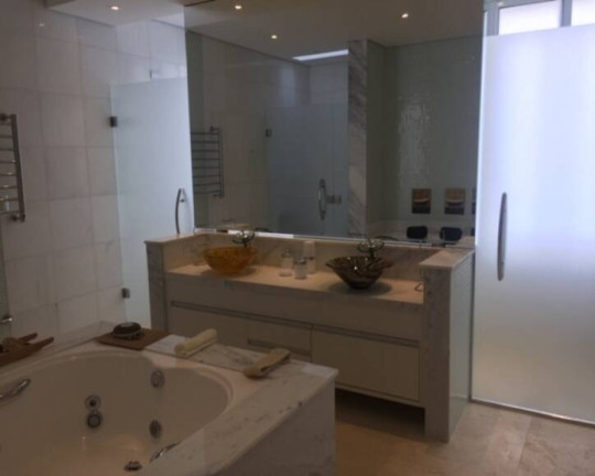Imagem Casa com 4 Quartos à Venda, 1.466 m² em Tamboré - Barueri Imagem Casa com 4 Quartos à Venda, 1.466 m² em Tamboré - Barueri