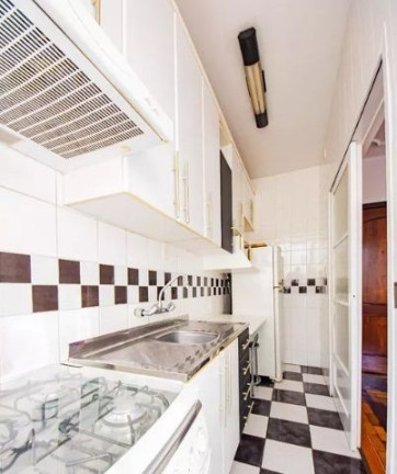Imagem Apartamento com 2 Quartos à Venda, 51 m² em Moinhos De Vento - Porto Alegre Imagem Apartamento com 2 Quartos à Venda, 51 m² em Moinhos De Vento - Porto Alegre