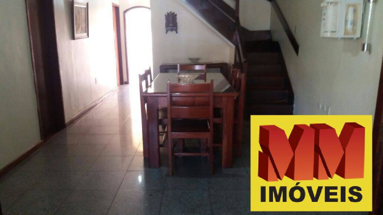 Imagem Casa com 8 Quartos à Venda, 236 m² em Vila Nova - Cabo Frio Imagem Casa com 8 Quartos à Venda, 236 m² em Vila Nova - Cabo Frio