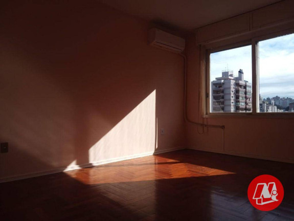 Imagem Apartamento com 3 Quartos à Venda, 90 m² em Rio Branco - Porto Alegre Imagem Apartamento com 3 Quartos à Venda, 90 m² em Rio Branco - Porto Alegre