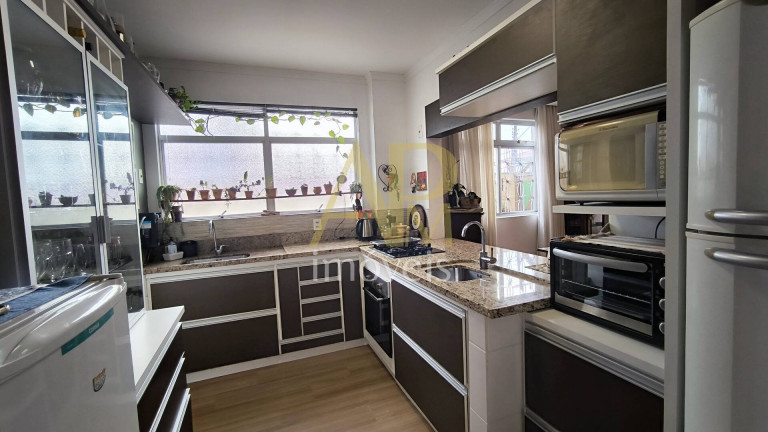 Imagem Apartamento com 4 Quartos à Venda, 138 m² em Balneário Estreito - Florianópolis Imagem Apartamento com 4 Quartos à Venda, 138 m² em Balneário Estreito - Florianópolis