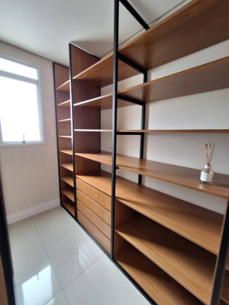 Imagem Apartamento com 3 Quartos para Alugar, 136 m² em Centro - Balneário Camboriú