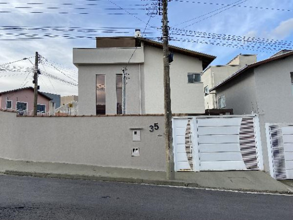 Casa com 2 Quartos à Venda, 130 m² em Jardim Sao Bento - Pocos De Caldas