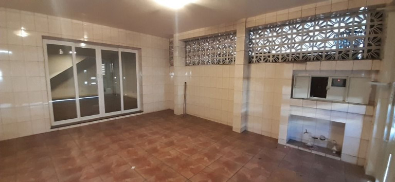Imagem Sobrado com 3 Quartos à Venda, 165 m² em Vila Figueira - Suzano Imagem Sobrado com 3 Quartos à Venda, 165 m² em Vila Figueira - Suzano