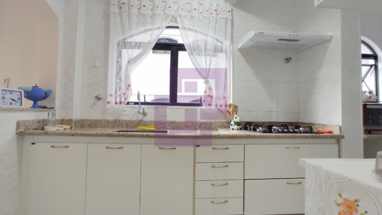 Imagem Apartamento com 3 Quartos à Venda, 122 m² em Enseada - Guarujá