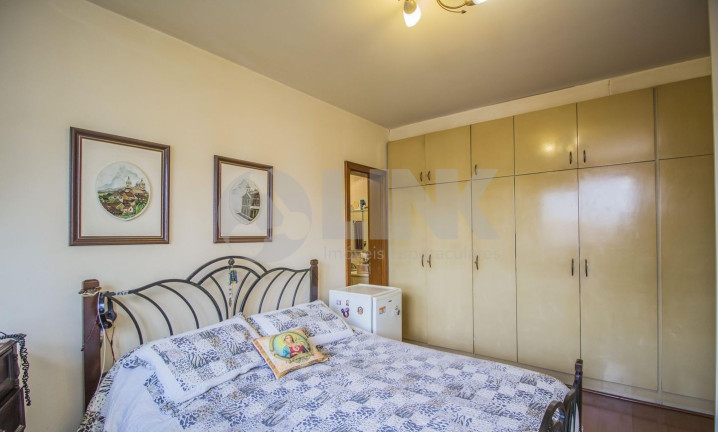 Imagem Imóvel com 4 Quartos à Venda, 335 m² em Moinhos De Vento - Porto Alegre