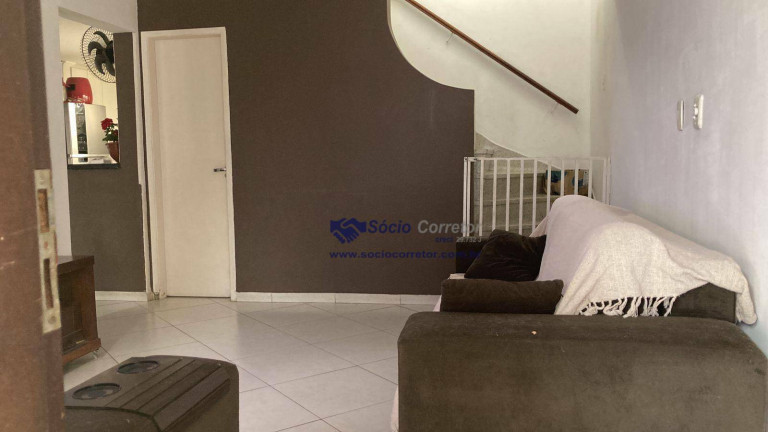 Imagem Casa com 3 Quartos à Venda, 120 m² em Jardim Santa Mena - Guarulhos Imagem Casa com 3 Quartos à Venda, 120 m² em Jardim Santa Mena - Guarulhos
