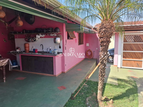 Imagem Casa com 2 Quartos à Venda, 250 m² em Centro - Joanópolis