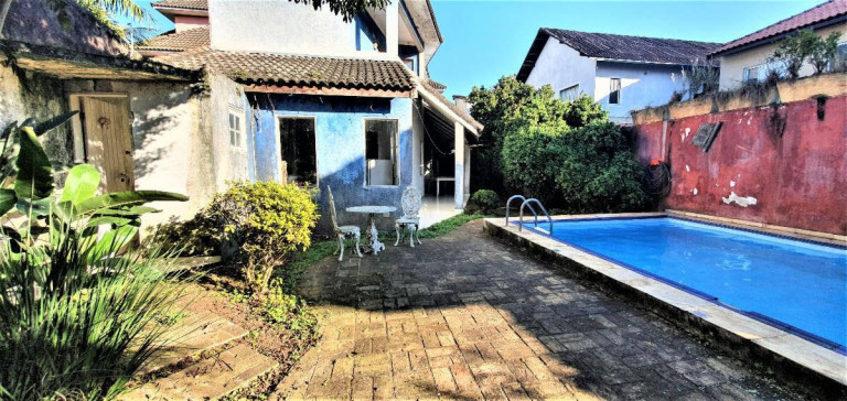 Imagem Sobrado com 4 Quartos à Venda, 400 m² em Jardim Santa Helena - São Paulo Imagem Sobrado com 4 Quartos à Venda, 400 m² em Jardim Santa Helena - São Paulo