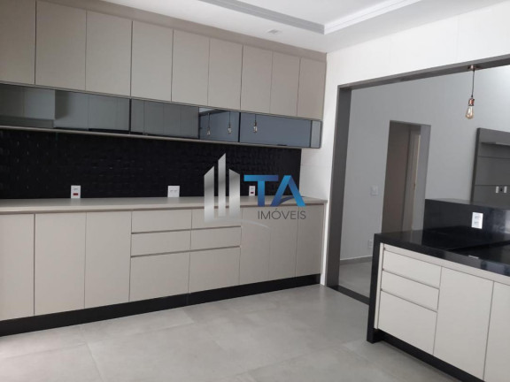 Imagem Casa com 3 Quartos à Venda, 206 m² em Swiss Park - Campinas Imagem Casa com 3 Quartos à Venda, 206 m² em Swiss Park - Campinas