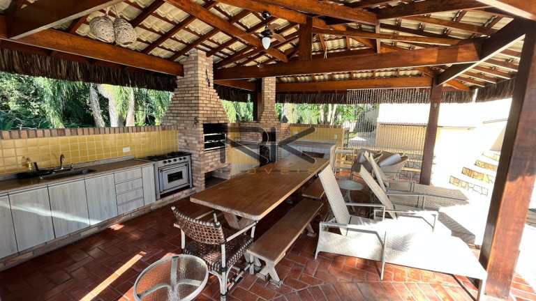 Imagem Casa de Condomínio com 4 Quartos à Venda, 300 m² em Toninhas - Ubatuba