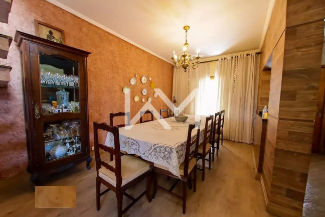 Imagem Sobrado com 4 Quartos à Venda, 230 m² em Vila Barros - Guarulhos Imagem Sobrado com 4 Quartos à Venda, 230 m² em Vila Barros - Guarulhos