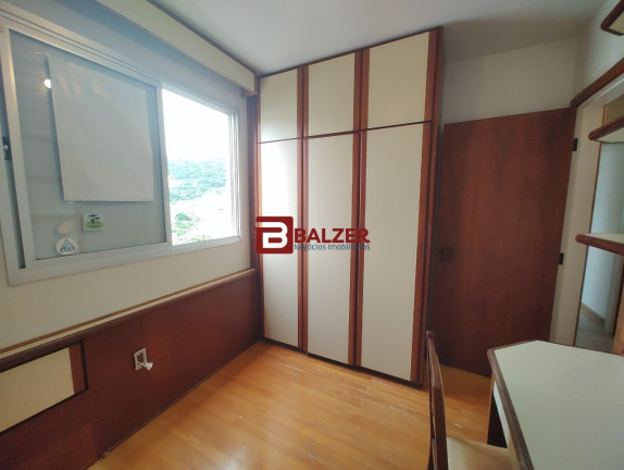 Imagem Apartamento com 3 Quartos à Venda, 122 m² em Centro - Florianópolis Imagem Apartamento com 3 Quartos à Venda, 122 m² em Centro - Florianópolis