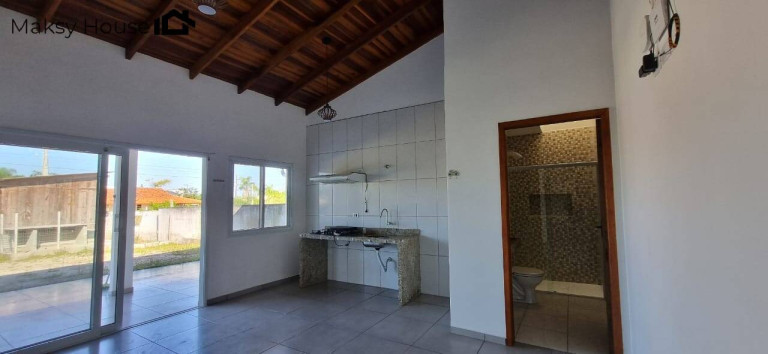 Imagem Casa com 2 Quartos à Venda, 360 m² em Coroados - Guaratuba Imagem Casa com 2 Quartos à Venda, 360 m² em Coroados - Guaratuba
