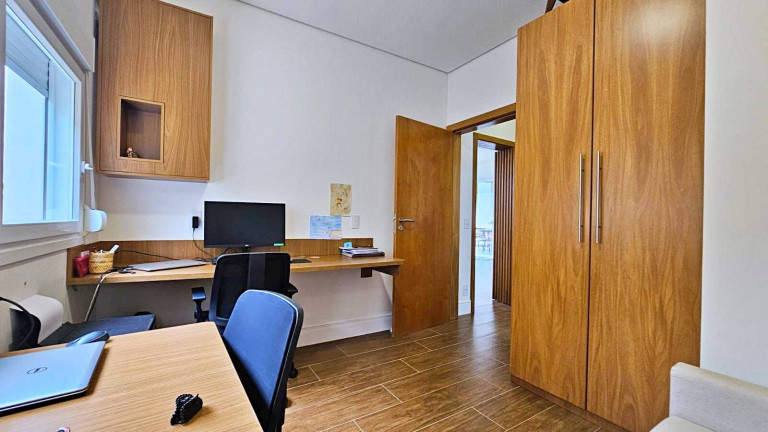 Imagem Casa com 4 Quartos à Venda, 281 m² em Parque Das Artes - Embu Das Artes Imagem Casa com 4 Quartos à Venda, 281 m² em Parque Das Artes - Embu Das Artes