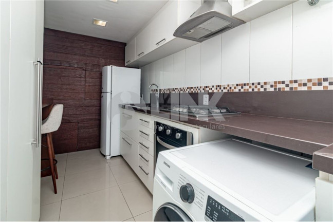 Imagem Apartamento com 2 Quartos à Venda, 68 m² em Jardim Botânico - Porto Alegre Imagem Apartamento com 2 Quartos à Venda, 68 m² em Jardim Botânico - Porto Alegre