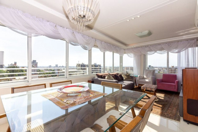 Imagem Imóvel com 2 Quartos à Venda, 85 m² em Auxiliadora - Porto Alegre Imagem Imóvel com 2 Quartos à Venda, 85 m² em Auxiliadora - Porto Alegre
