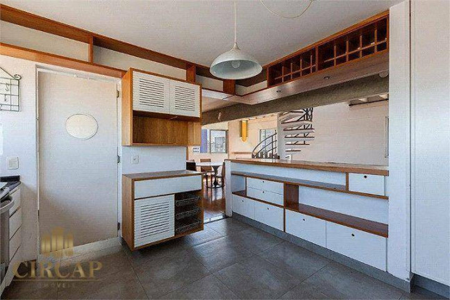 Imagem Imóvel com 3 Quartos à Venda, 140 m² em Sumaré - São Paulo Imagem Imóvel com 3 Quartos à Venda, 140 m² em Sumaré - São Paulo