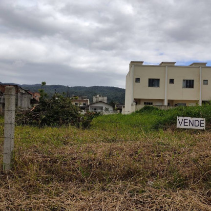 Terreno à Venda, 297 m² em Morretes - Itapema