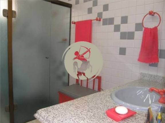 Imagem Casa com 3 Quartos à Venda, 350 m² em Jose Menino - Santos