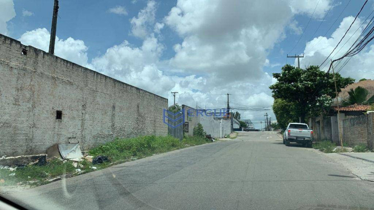 Imagem Terreno à Venda, 2.392 m² em Messejana - Fortaleza Imagem Terreno à Venda, 2.392 m² em Messejana - Fortaleza