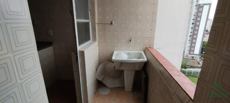 Imagem Cobertura com 3 Quartos para Alugar, 110 m² em Mont Serrat - Porto Alegre Imagem Cobertura com 3 Quartos para Alugar, 110 m² em Mont Serrat - Porto Alegre