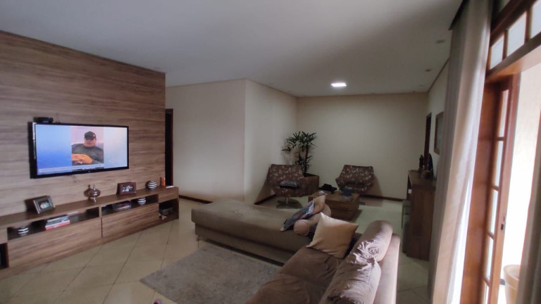 Imagem Casa com 3 Quartos à Venda, 290 m² em Nossa Senhora Da Conceição - Contagem Imagem Casa com 3 Quartos à Venda, 290 m² em Nossa Senhora Da Conceição - Contagem