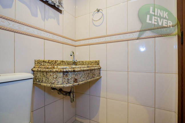 Imagem Casa de Condomínio com 3 Quartos à Venda, 200 m² em Santa Cândida - Curitiba