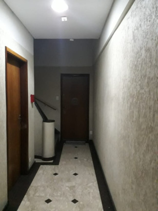 Imagem Kitnet com 1 Quarto à Venda, 30 m² em Higienópolis - São Paulo Imagem Kitnet com 1 Quarto à Venda, 30 m² em Higienópolis - São Paulo