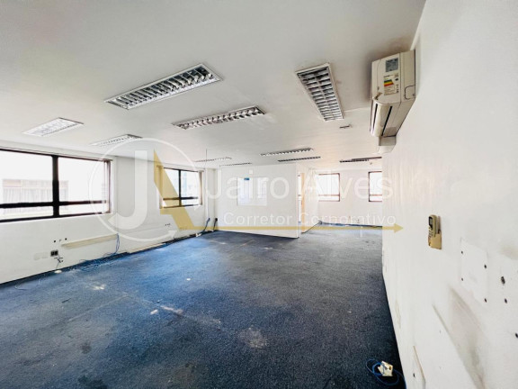Imóvel Comercial para Alugar, 110 m² em Cerqueira César - São Paulo