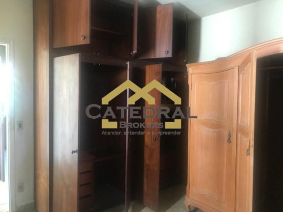 Imagem Imóvel com 3 Quartos à Venda, 248 m² em Anhangabaú - Jundiaí Imagem Imóvel com 3 Quartos à Venda, 248 m² em Anhangabaú - Jundiaí