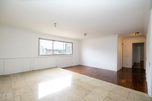 Imagem Imóvel com 4 Quartos à Venda, em Vila Madalena - São Paulo Imagem Imóvel com 4 Quartos à Venda, em Vila Madalena - São Paulo