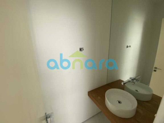 Imagem Cobertura com 3 Quartos à Venda, 300 m² em Copacabana - Rio De Janeiro