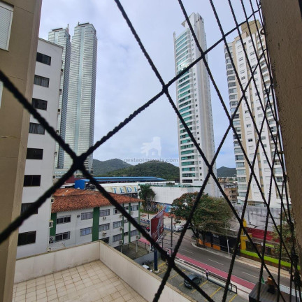 Imagem Apartamento com 2 Quartos à Venda, 70 m² em Barra Sul - Balneário Camboriú