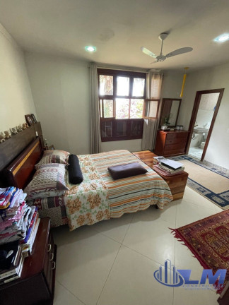 Imagem Imóvel com 3 Quartos à Venda, 1.500 m² em Condados - Guarapari