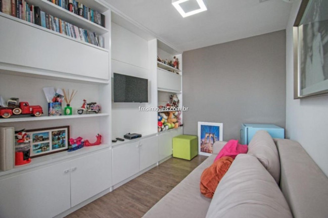 Imagem Imóvel com 2 Quartos à Venda, 130 m² em Campo Belo - São Paulo Imagem Imóvel com 2 Quartos à Venda, 130 m² em Campo Belo - São Paulo