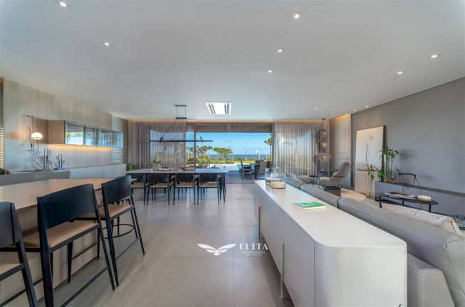Imagem Casa com 5 Quartos à Venda, 458 m² em Praia Do Estaleiro - Balneário Camboriú Imagem Casa com 5 Quartos à Venda, 458 m² em Praia Do Estaleiro - Balneário Camboriú