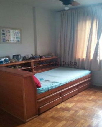 Imagem Imóvel com 2 Quartos à Venda, 86 m² em Centro - Niterói Imagem Imóvel com 2 Quartos à Venda, 86 m² em Centro - Niterói