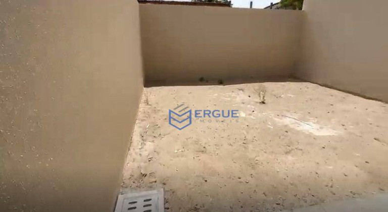 Imagem Casa com 3 Quartos à Venda, 180 m² em Parque Havaí - Eusébio