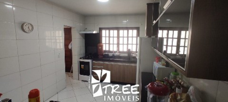 Imagem Casa com 3 Quartos à Venda, 209 m² em Jardim Cacique - Suzano Imagem Casa com 3 Quartos à Venda, 209 m² em Jardim Cacique - Suzano
