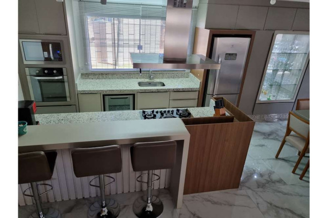 Imagem Casa de Condomínio com 3 Quartos à Venda, 199 m² em São João Do Rio Vermelho - Florianópolis Imagem Casa de Condomínio com 3 Quartos à Venda, 199 m² em São João Do Rio Vermelho - Florianópolis