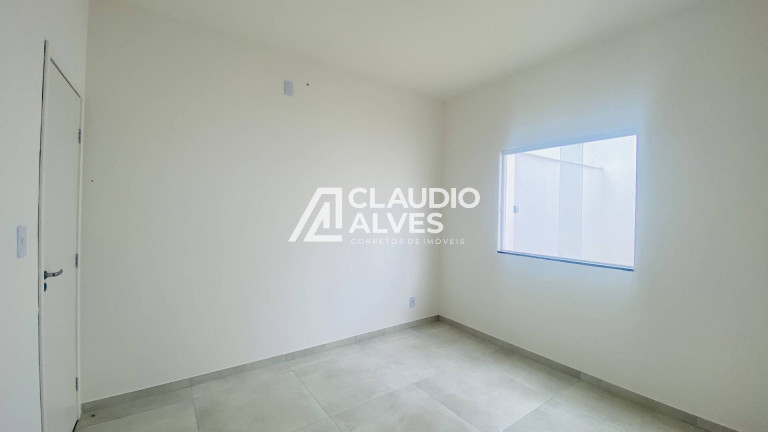 Imagem Casa com 2 Quartos à Venda, 65 m² em Bairro Conceição - Feira De Santana Imagem Casa com 2 Quartos à Venda, 65 m² em Bairro Conceição - Feira De Santana
