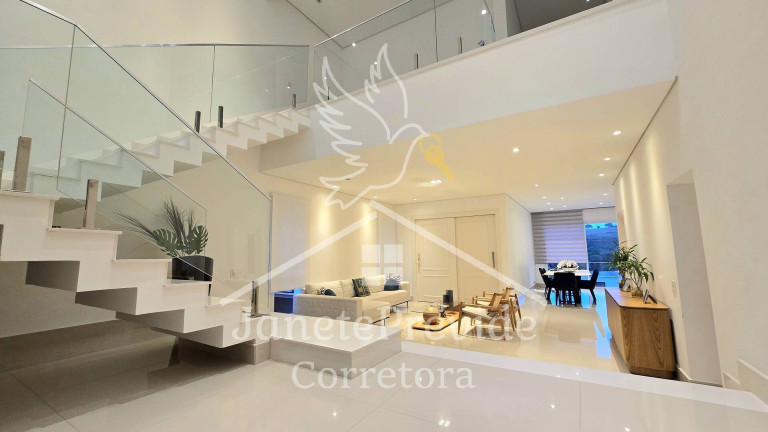 Imagem Casa de Condomínio com 4 Quartos à Venda, em Alphaville - Santana De Parnaíba Imagem Casa de Condomínio com 4 Quartos à Venda, em Alphaville - Santana De Parnaíba