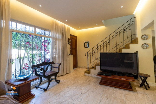 Casa com 4 Quartos à Venda,  em Planalto Paulista - São Paulo
